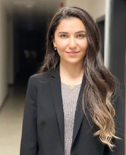 Dt. Elif Akbay Profil Fotoğrafı