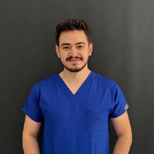 Dt. Tuna Aktaş Profil Fotoğrafı