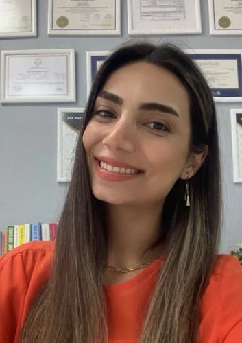 Dyt. Feyzanur Genç Profil Fotoğrafı