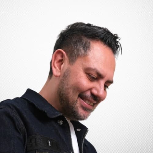 Dr. Serkan Öztürk Profil Fotoğrafı