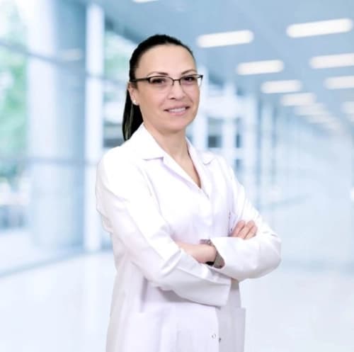 Op. Dr. Elif Esra Uyar Profil Fotoğrafı