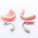 Protez ve restoratif diş hekimliği (damak, akrilik)
