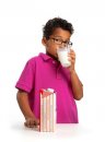 Laktoz intoleransından korunmak için çocuğunuza süt içme alışkanlığı kazandırın