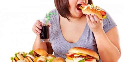 Karşılanmamış enerji fazlalığı: obezite kansere neden olur mu?