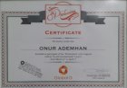 Uzm. Dr. Onur Ademhan Diş Hekimi sertifikası