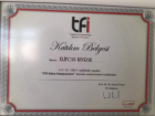 Uzm. Dr. Dt. Elifcan Kıvrak Diş Hekimi sertifikası