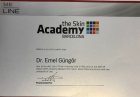 Prof. Dr. Emel Güngör Dermatoloji sertifikası