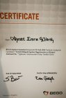Uzm. Dr. Dt. Ahmet Emre Gülerik Diş Hekimi sertifikası