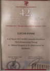 Uzm. Dr. Dt. Elifcan Kıvrak Diş Hekimi sertifikası