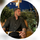 Dt. Atahan Erdalı
