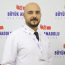 Op. Dr. Volkan Kınaş 