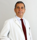 Op. Dr. İzzet Uyanık 