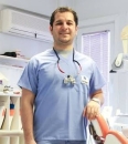 Dt. Burak Bayrak 