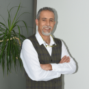 Op. Dr. Mustafa Dinç 