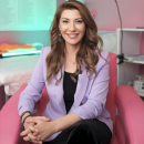 Dr. Ebru Akçakanat 
