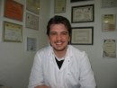 Dr. Dt. Mert Uçankale Diş Hekimi