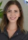 Dt. Elif Tansu Pak Diş Hekimi