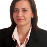 Uzman Aile Danışmanı Burcu Akmızrak