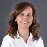 Doç. Dr. Esra Toprak Kanık