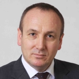Uzm. Dr. Ahmet Öz