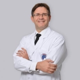 Doç. Dr. Çağlar Çallı