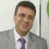 Dr. Melih Oyman