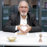 Prof. Dr. Mustafa R. Özbek
