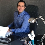 Op. Dr. Emre Uysal