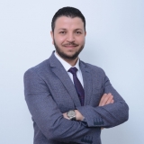 Op. Dr. Sezer Helvacı