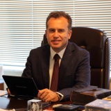 Prof. Dr. Suat Hayri Uğurbaş
