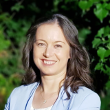 Dr. Dyt.  Yeter Çelik