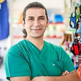 Vet. Osman İncekara