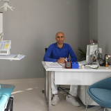 Dr. Dt. Vael Numan