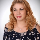 Uzm. Dr. Esra Akasya Hıllenbrand