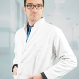 Uzm. Dr. Emre Göçer