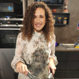 Dyt. Esra Akcan