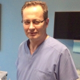 Dr. Dt. Serhat Uyar