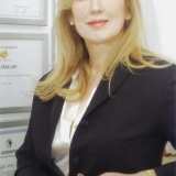 Dr. Ayfer Seke
