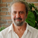 Psikoterapist Ercüment Doğan, Ph.D.