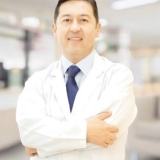 Doç. Dr. Hakan Çelikhisar