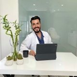 Dr. Ayhan Taş