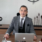 Doç. Dr. Cenk Acar