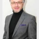Op. Dr. Mustafa Kır