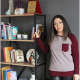 Psikoterapist Nazlı Topuz