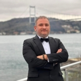 Doç. Dr. Ekrem Ferlengez