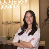 Dt. Özge Çiflikli