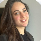 Dt. Gizem Aslan Aybirdi