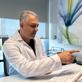 Doç. Dr. Cem Paketçi