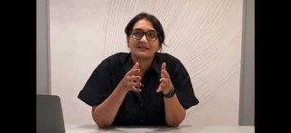 Ses tellerinin endoskopik muayenesi/Endoscopic examination of vocal folds