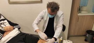 Sedef Romatizmali Bir Hastada (Psoriyatik Artrit) Dizdeki Artritin Kortizon Enjeksiyonu İle Tedavisi